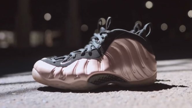 SoleRetriever's tweet photo. THE NEW LEGENDS: @Wale for the “DMV” Nike Air Foamposite One 🌸 https://t.co/rqfpZIxb5s
