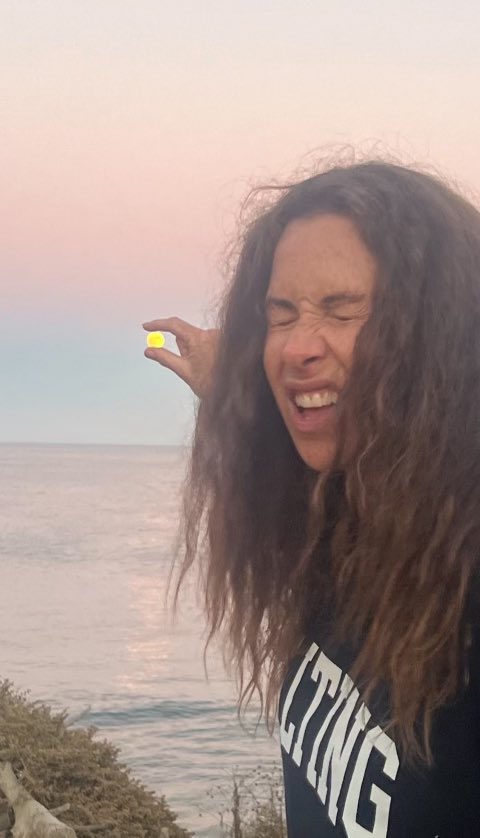 Give it a squeeze. #fullmoon #BlueMoon