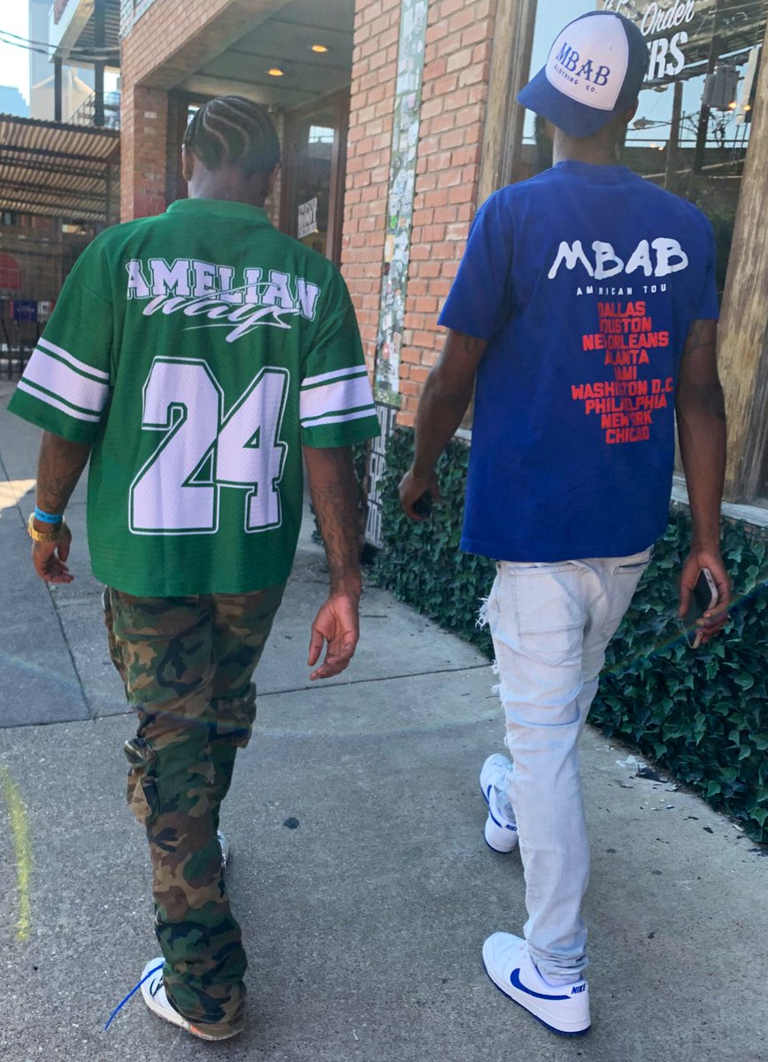 Me &amp; <a href="/iamdjmurph/">Dj Murph</a> Finna Bring Yall Some Of The Flyest Shyt.

Amelian Wayz To Keep It 2PM otw , Not Talkin’ We Walkin’ …

You Kant Ban The Low Man, He The People’s Choice 🤞🏾