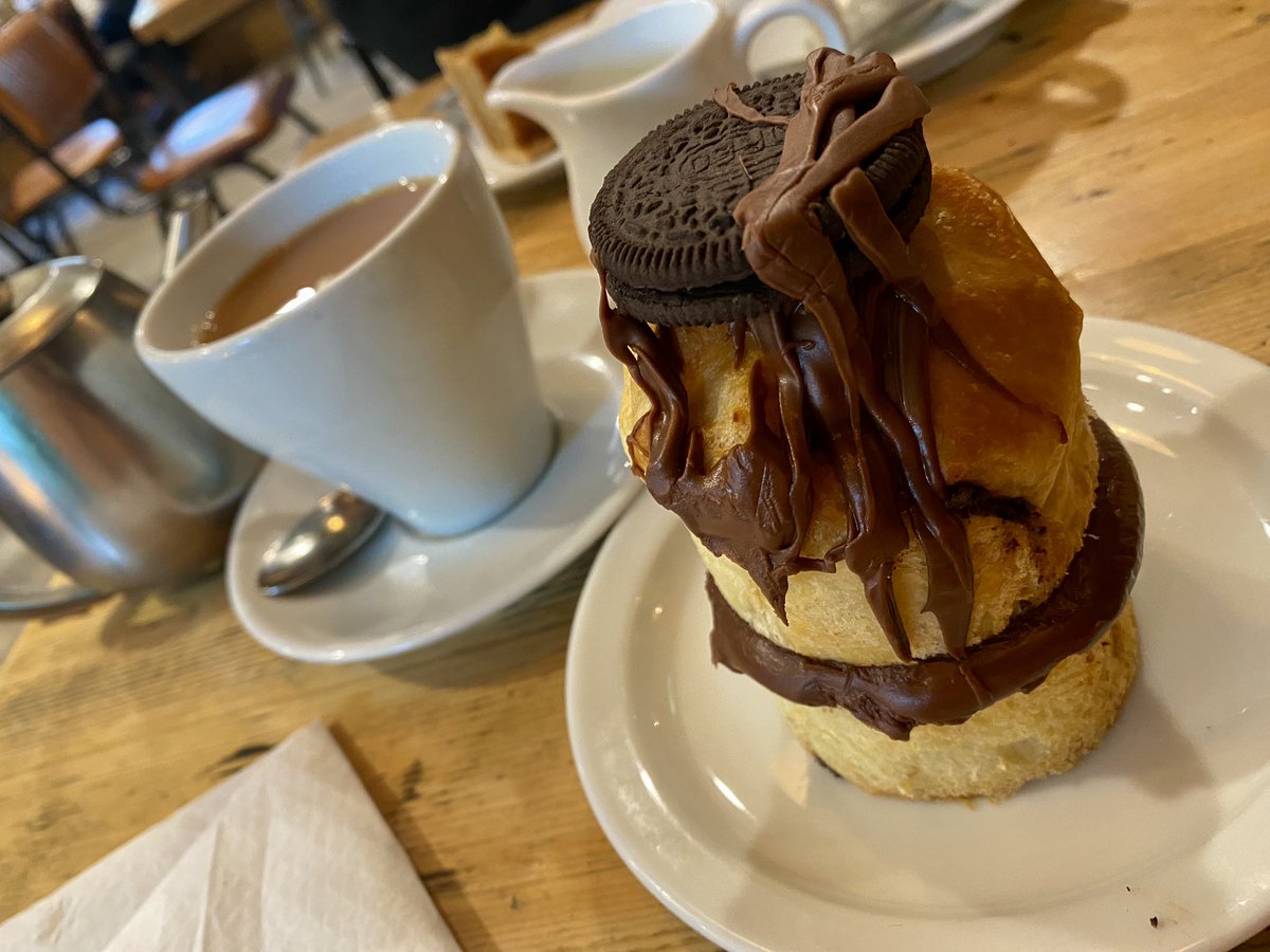 Oops. More #MondayCake! 🤭 
Could not refuse a Nutella and Oreo Cruffin! 😋
Washed down with a <a href="/YorkshireTea/">Yorkshire Tea</a>! 🫖 
#PotHouseHamlet #Silkstone
