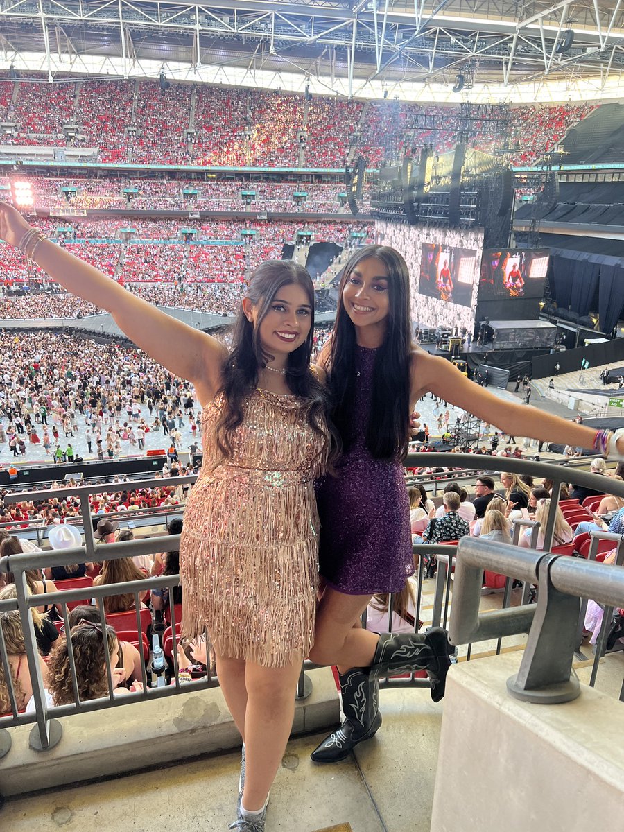 Take me back to the eras tour 😭