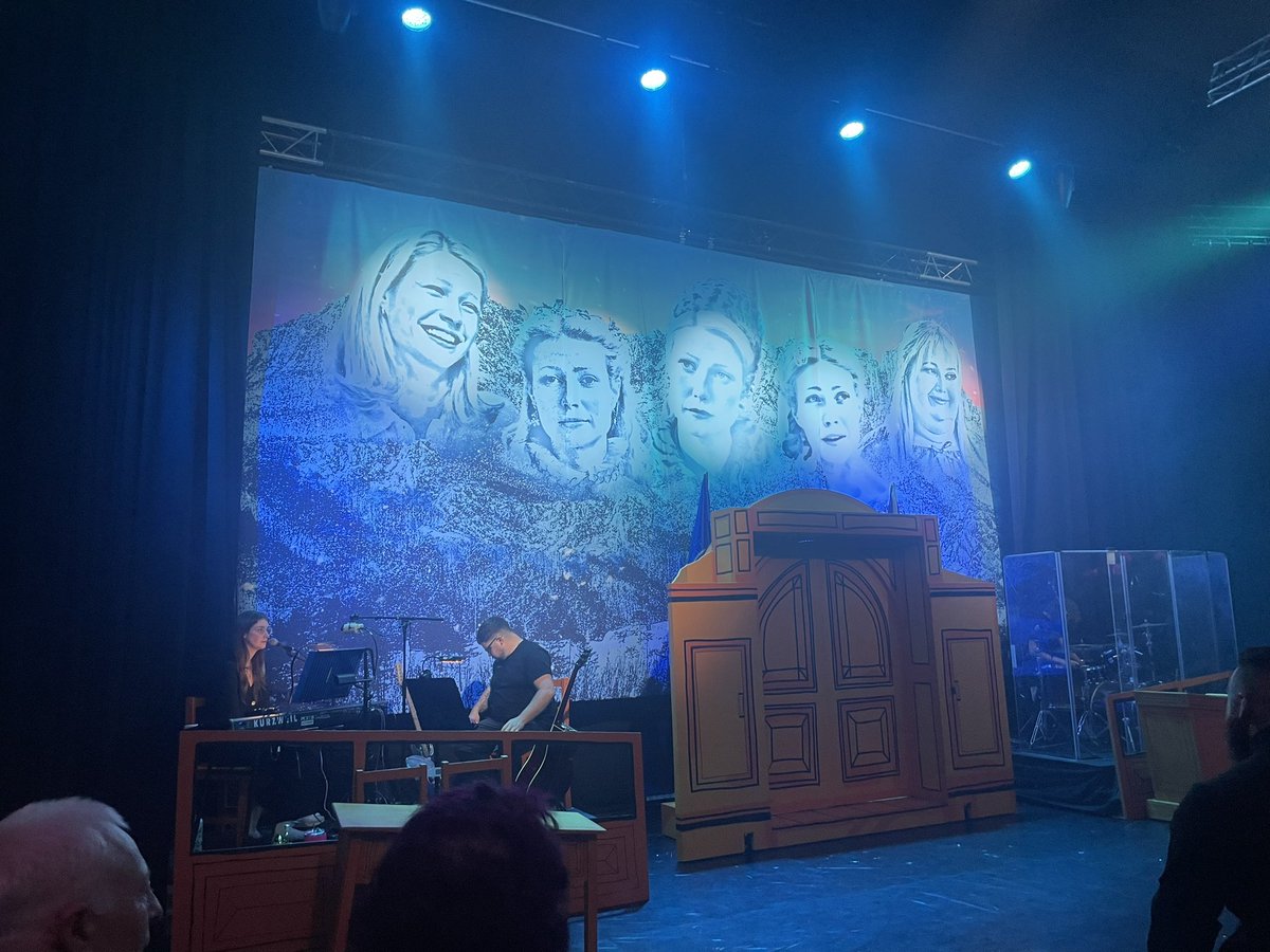 K.E.S. Drama tweet media