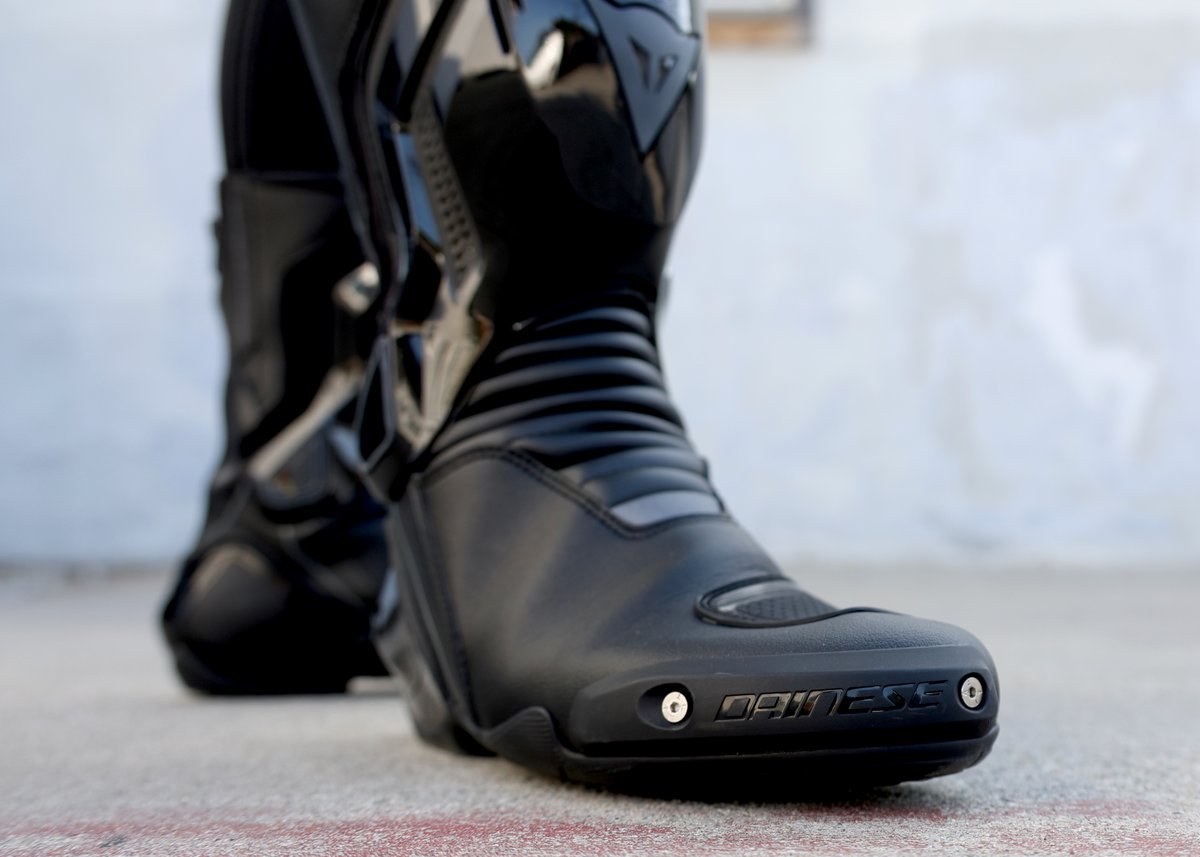 hypnoboots's tweet photo. Baby's first Dainese. #dainese #daineseboots #racing4 #delta4 #nexus2 #gaydainese #gaybikerleathers #gayboots #gaybootsfetish #gayleatherfetish #recon https://t.co/O2gDrm4mKN