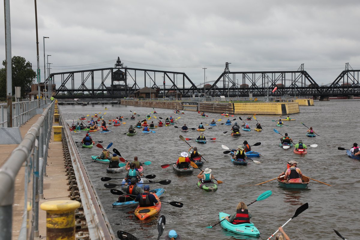 USACERockIsland's tweet photo. On Saturday, Locks & Dam 15 in Rock Island, Illinois, once again welcomed hundreds of paddlers as part of the incredibly unique #Floatzilla event held annually in the #QuadCities. https://t.co/0rl6jKX7CN