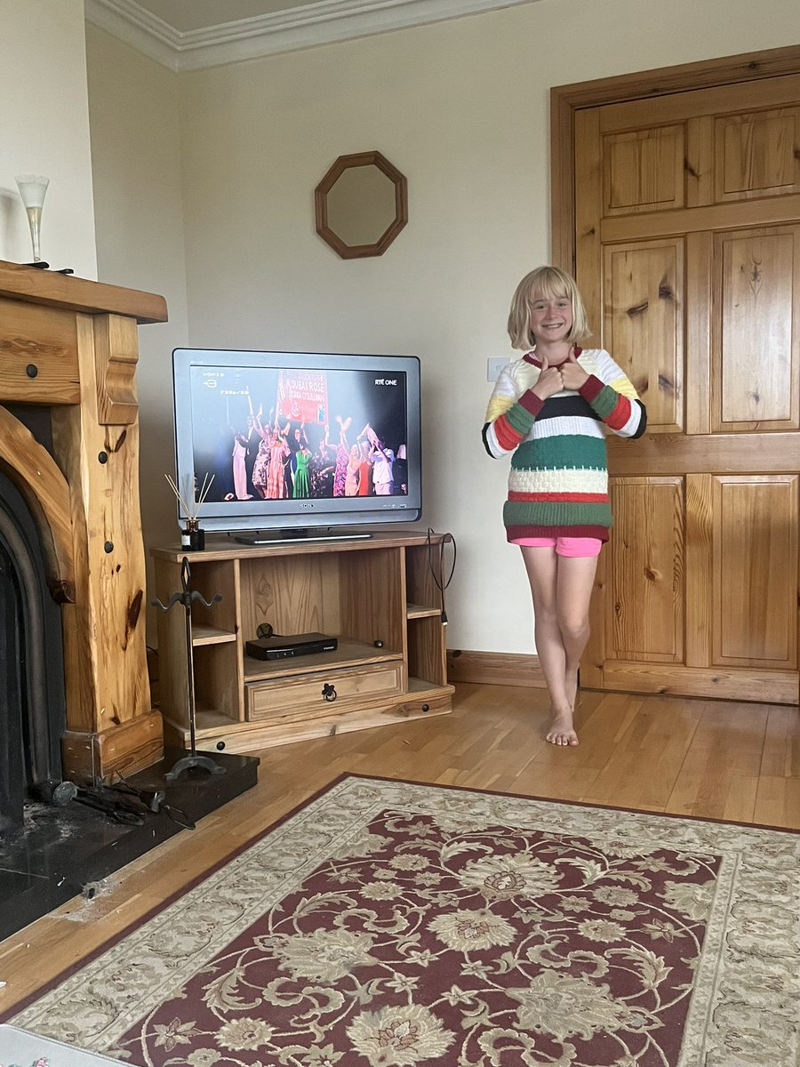 Tamsin, next year’s London Rose watching in Donegal #roseoftralee