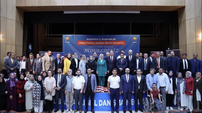 📍İL DANIŞMA MECLİS TOPLANTISI

İl Danışma Meclis toplantımızı Aile ve Sosyal Hizmetler Bakanımız Sn.Mahinur Özdemir Göktaş ve İl Koordinatörümüz Cesim Ercik Başkanımızın katılımıyla, KARAMAN AK PARTİ Teşkilatımız ile birlikte büyük bir coşkuyla gerçekleştirdik.