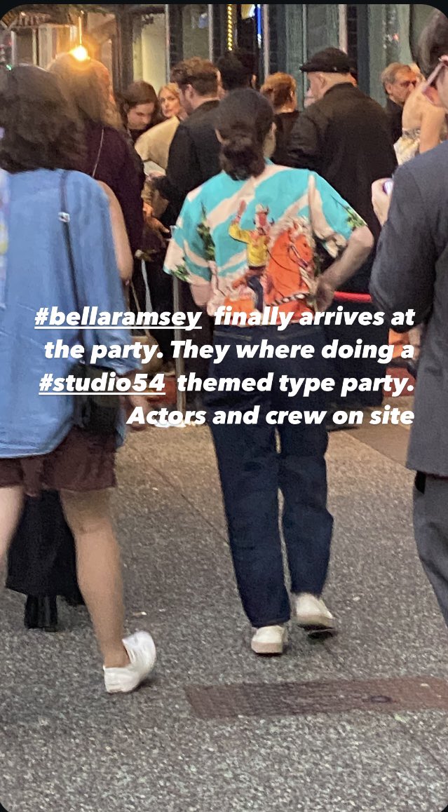 CaptCanuck66's tweet photo. @yvrshootstweets @laughinatthegop @Joanastic @BamSmackPow @TLOUTURKEY @TheLastofUsNews @TLOUSource @NaughtyDogWorld #BellaRamsey #TLofU wrap party https://t.co/aoI8GBYbp0