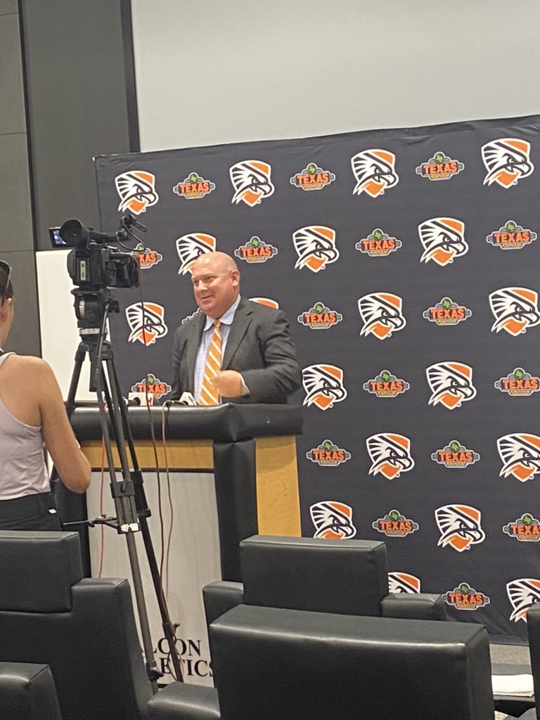 Welcome Scott Larson! Our new Vice President for UTPB Athletics. #ThePursuit #FalconsUp🦅