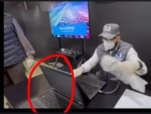 Lo que debió ser una exhibición de rigor técnico y legal se transformó en un espectáculo bochornoso, con consecuencias devastadoras para quienes han convertido un alto tribunal en una triste puesta en escena, sin parangón en la historia reciente.

1⃣ Las laptops utilizadas
