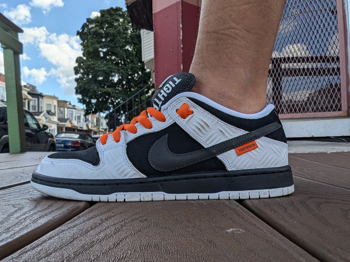 Sn3ak3r_Fr3ak3r's tweet photo. #WDYWT Tightbooths #YourSneakersAreDope #SneakerAdmirals #NikeSb #NsbOrNothing #StashedBoxes https://t.co/5va2Gp8TzN