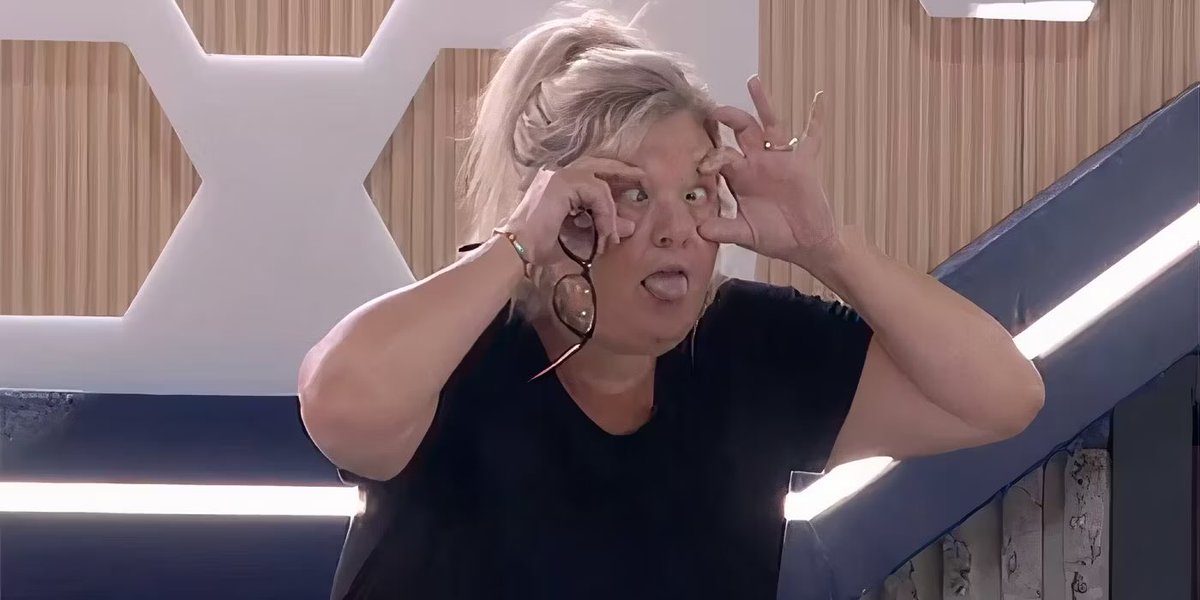madison93459226's tweet photo. Who would’ve thought that when the cast was revealed, these two were going to be the most entertaining
#bigbrothercbs #bb26 #BigBrother26 #bigbrother #bb26angela #bb26tucker #explorer
@CBSBigBrother https://t.co/52uhJpoqt3