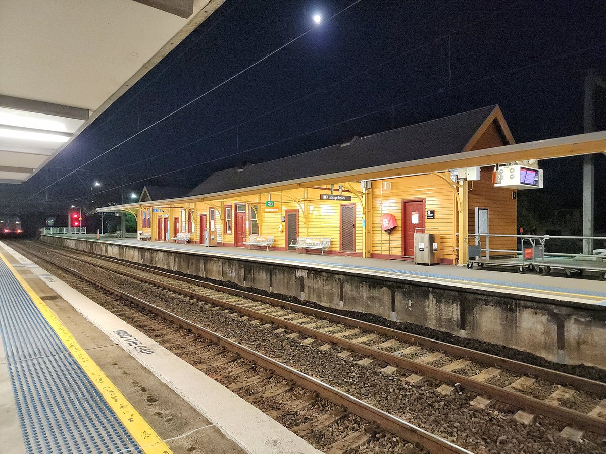 bb03cb's tweet photo. Good morning all😍😍😍

Off to Sydney today, throwing caution to the wind I'm aboard the Shitkansen. 
Wish. Me. 
Take care, enjoy your Tuesday. 

Super M over 
#Awabakallands
#Shitkansen https://t.co/OervQPkwEv