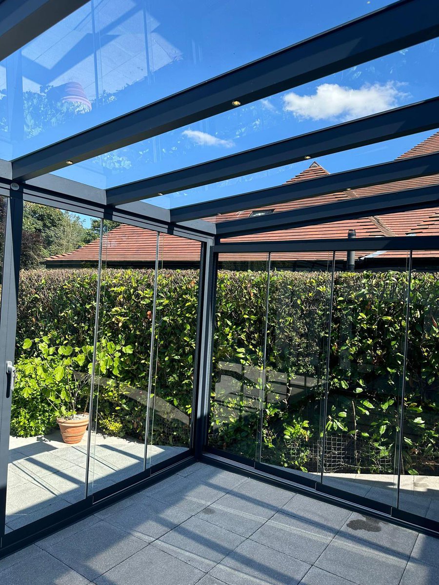auBen_limited's tweet photo. The latest Sussex glazed veranda fitted in Corley Moor in Warwickshire 

Define Outdoor Living https://t.co/GiVLppsqKA