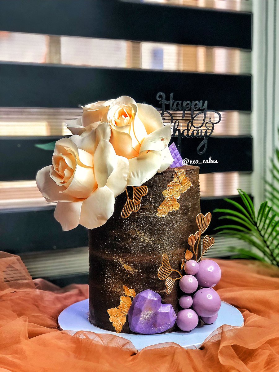 neo_cakes's tweet photo. @ABUJAPLUG I am that one baker that gives you a different perception of cakes
Our cakes are lovely, yummy and aesthetically pleasing.
Our customer care is top notch 
Book a cake and go to bed
Peace of mind guaranteed. You will be glad you did
Contact: 07065657662 https://t.co/lr1dwbdP6Q