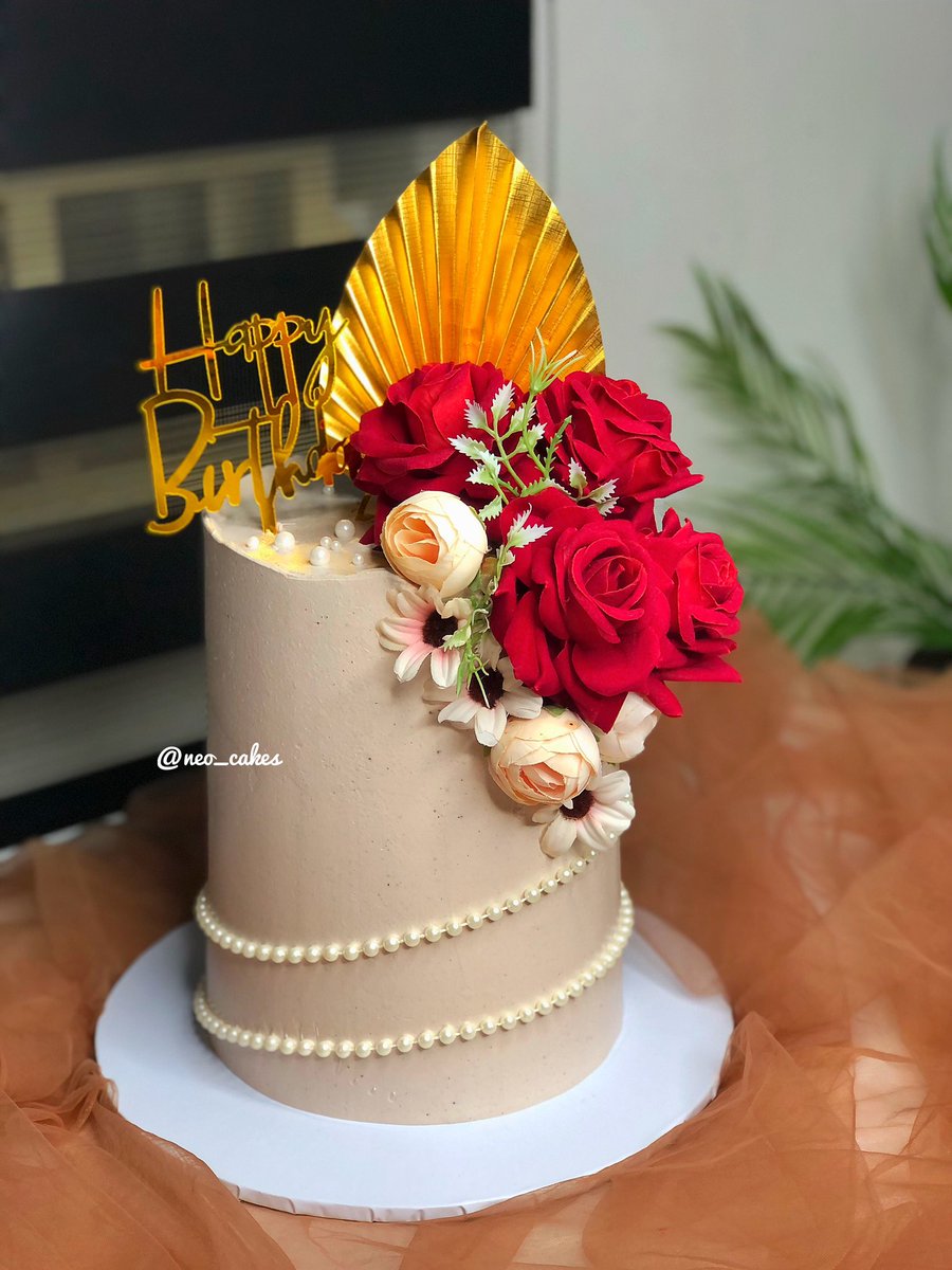 neo_cakes's tweet photo. @ABUJAPLUG I am that one baker that gives you a different perception of cakes
Our cakes are lovely, yummy and aesthetically pleasing.
Our customer care is top notch 
Book a cake and go to bed
Peace of mind guaranteed. You will be glad you did
Contact: 07065657662 https://t.co/lr1dwbdP6Q