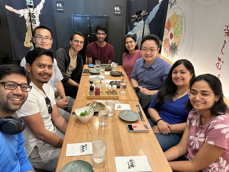 We went out for lunch to welcome Marwan to the lab for the next few months! 😀