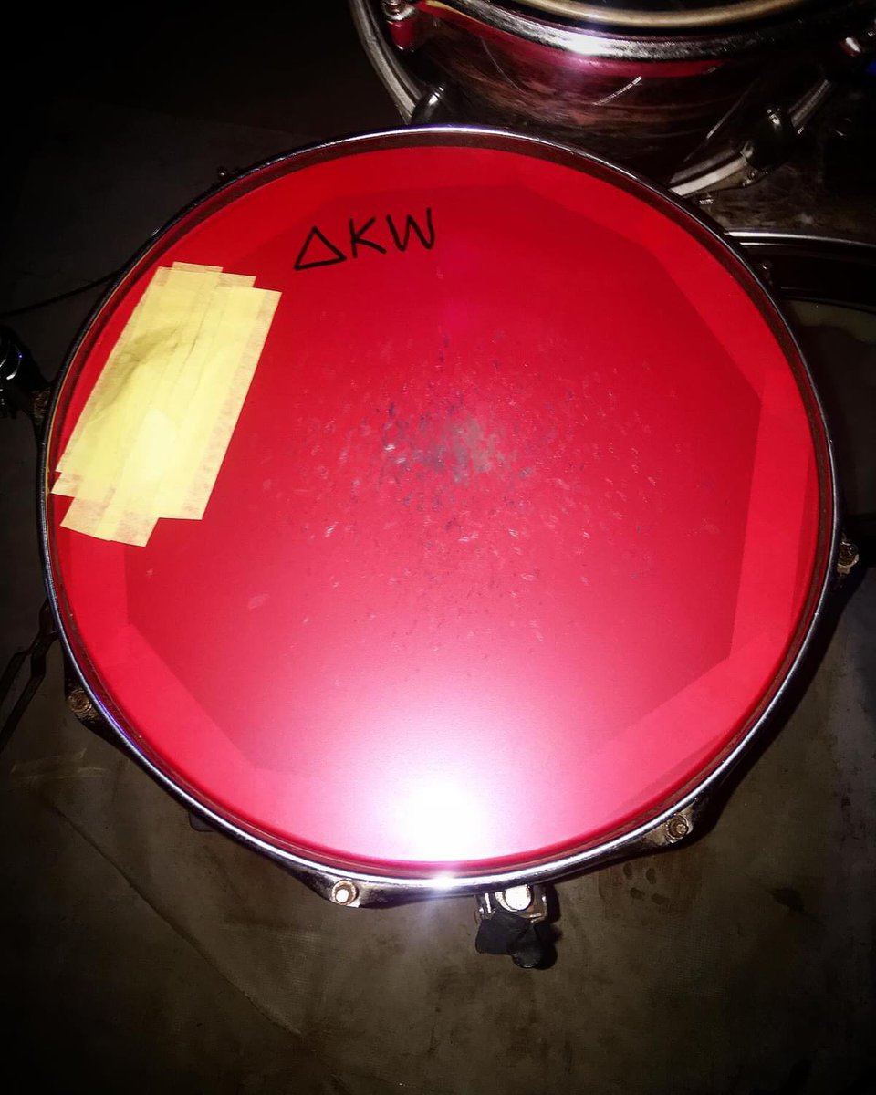 samzytude's tweet image. And here's📍this memorable drumset🫡... The Jam Block &amp;amp; Red Coated Snare Drumhead from @sticksandsnares sure made a massive difference.   Nostalgic thoughts, really💭

#drumset #drumsetup #drummerlife #jamblock