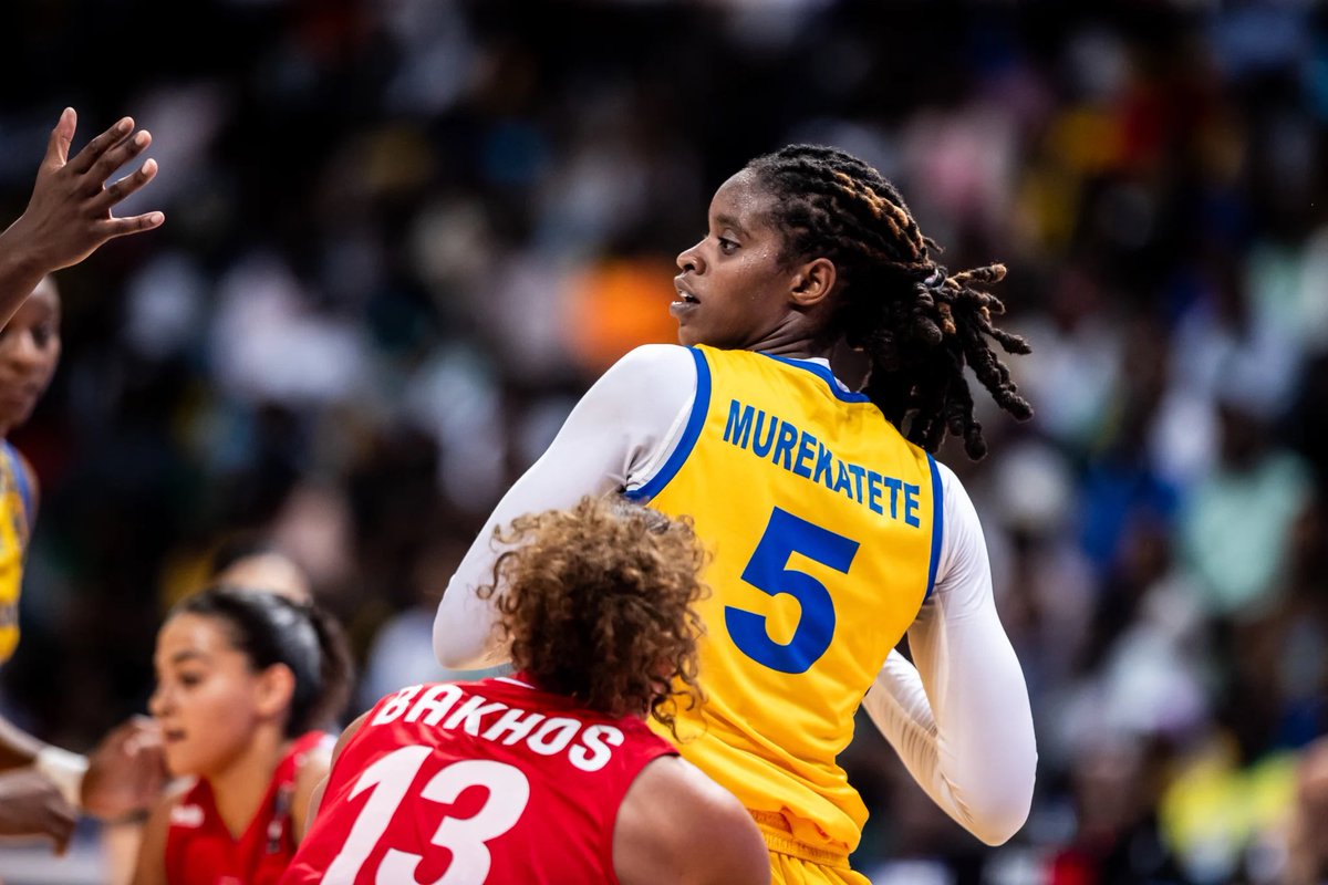 Africabasket1's tweet photo. 🚨 𝗙𝗜𝗕𝗔 𝗪𝗼𝗺𝗲𝗻'𝘀 𝗕𝗮𝘀𝗸𝗲𝘁𝗯𝗮𝗹𝗹 𝗪𝗼𝗿𝗹𝗱 𝗖𝘂𝗽 𝗣𝗿𝗲-𝗤𝘂𝗮𝗹𝗶𝗳𝘆𝗶𝗻𝗴 𝗧𝗼𝘂𝗿𝗻𝗮𝗺𝗲𝗻𝘁 𝗥𝗲𝘀𝘂𝗹𝘁

Rwanda 🇷🇼 80 - 62 Lebanon 🇱🇧 

Supported by their home crowd, Rwanda dominated Lebanon from start to finish. Murekatete led 🇷🇼 with 24 points.

#FIBAWWC https://t.co/TioAoDBAS5
