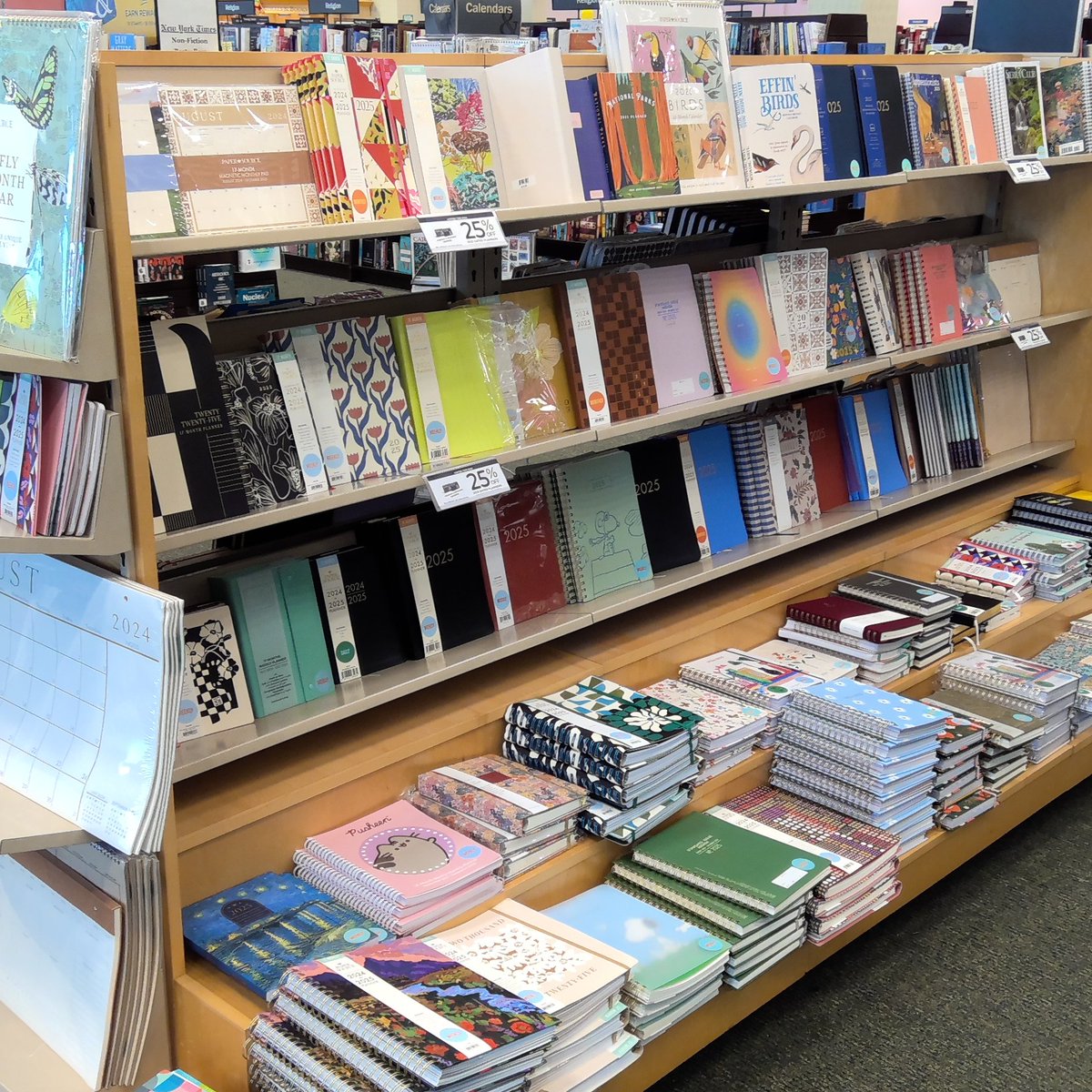 BNSnellville's tweet photo. "Failing to plan is planning to fail." With our selection of planners &amp; calendars you can prepare yourself to conquer your day, week, month and year! #Thisistheyear #planners https://t.co/fYFZHdcBbc