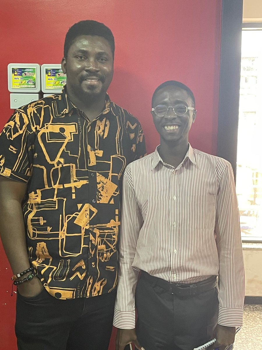 matthew_john88's tweet image. The previous day at @ARISEtv studio for @UnilagNigeria mass communication media tour.
With senior colleagues @felixolaitan @ObaAdeoye1