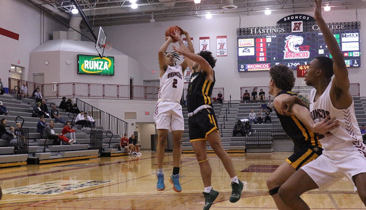 After a great visit, with <a href="/JaredSamuelson3/">Jared Samuelson</a> and Coach Raridon I am blessed to receive an offer to Hastings College!
#AGTG