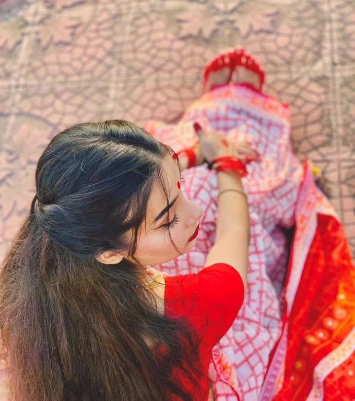 _𝗪𝗵𝗲𝗻 𝗔 𝗥𝗲𝗮𝗹 𝗣𝗲𝗿𝘀𝗼𝗻 𝗖𝗼𝗺𝗲𝘀 𝗧𝗼 𝗟𝗶𝗳𝗲,𝗟𝗼𝘃𝗲 𝗕𝗲𝗰𝗼𝗺𝗲𝘀 𝗦𝗶𝗹𝗲𝗻𝘁-🦋💚
—একজন সত্যিকারের মানুষ জীবনে এলে ভালোবাসা নিঃশব্দে হয়ে যায়-!!💛