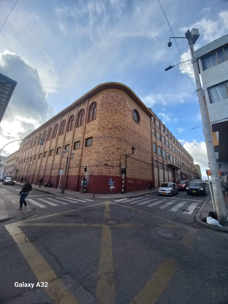 EdissonSuarezO's tweet image. #TunjaCapital Centro Historico de Tunja, una bonita esquina, sede del Colegio del Rosario.