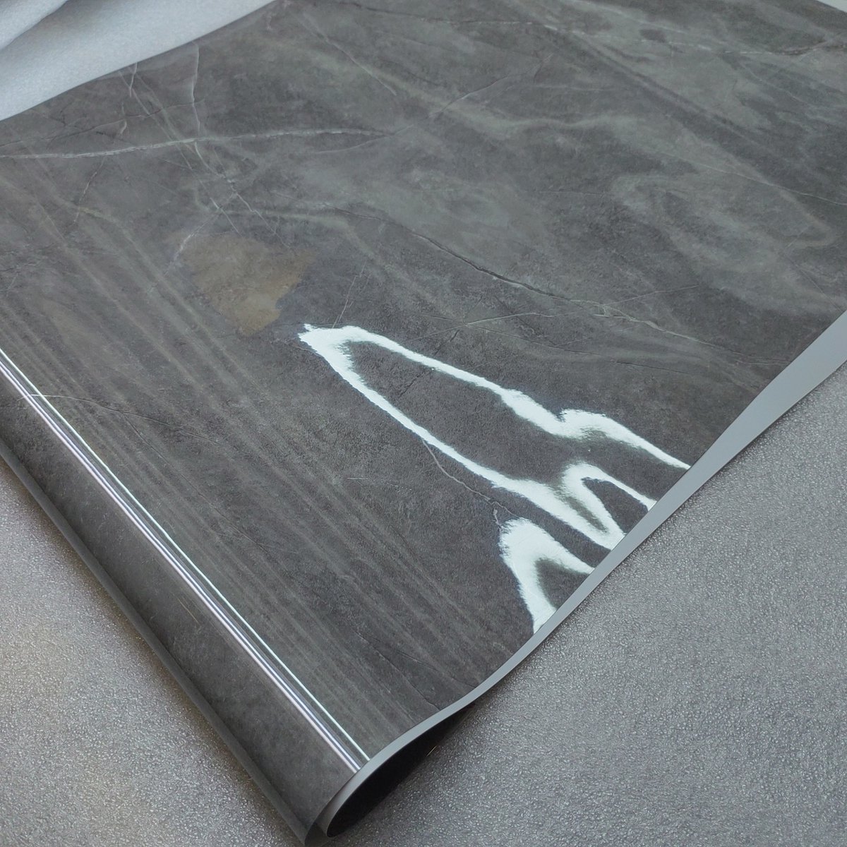 xingpaiplastics's tweet image. Discover the fusion of durability &amp;amp;amp; style with our #HighGlossyPVC furniture film! 💼 Perfect for both home &amp;amp;amp; office, our products promise longevity &amp;amp;amp; versatility.  bit.ly/3IyexPh #DurabilityMeetsDesign #XingpaiPlastics +86 18029378383 1106546384@qq.com