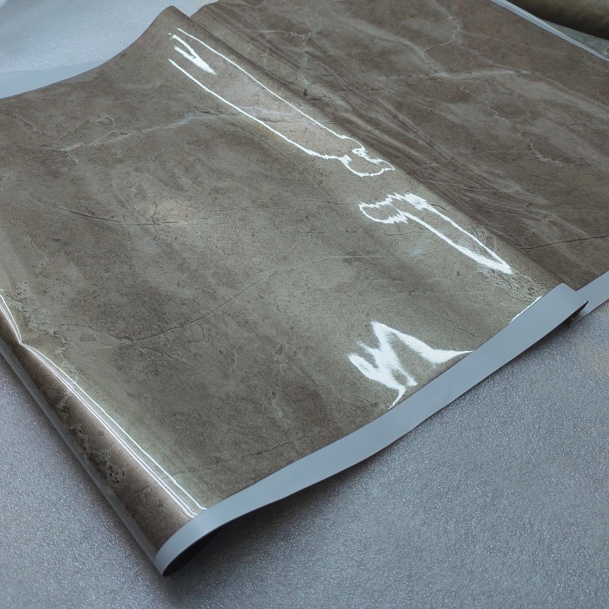 xingpaiplastics's tweet image. Discover the fusion of durability &amp;amp;amp; style with our #HighGlossyPVC furniture film! 💼 Perfect for both home &amp;amp;amp; office, our products promise longevity &amp;amp;amp; versatility.  bit.ly/3IyexPh #DurabilityMeetsDesign #XingpaiPlastics +86 18029378383 1106546384@qq.com