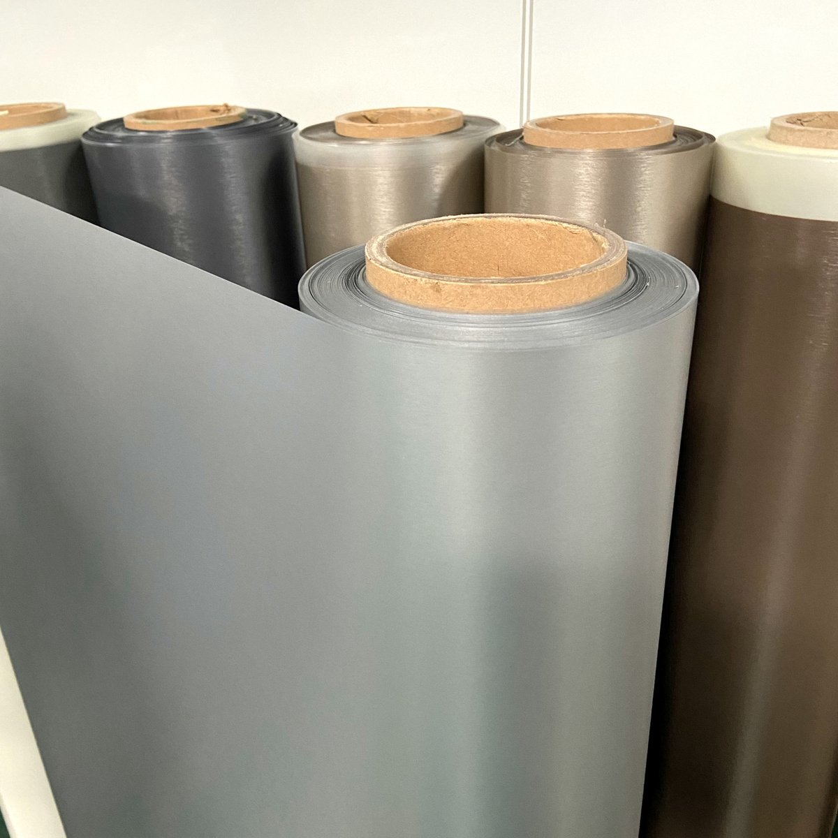 xingpaiplastics's tweet image. Discover the enduring beauty of our #WoodGrainPVCfilm 🌿 Tough, UV-resistant, and eco-friendly, it&amp;amp;#039;s the smart choice for a sustainable 🌎 and stylish 🏡 future!  bit.ly/4cGx8Gu 💪 #DurabilityMeetsDesign #XingpaiPlastics +86 18029378383 1106546384@qq.com