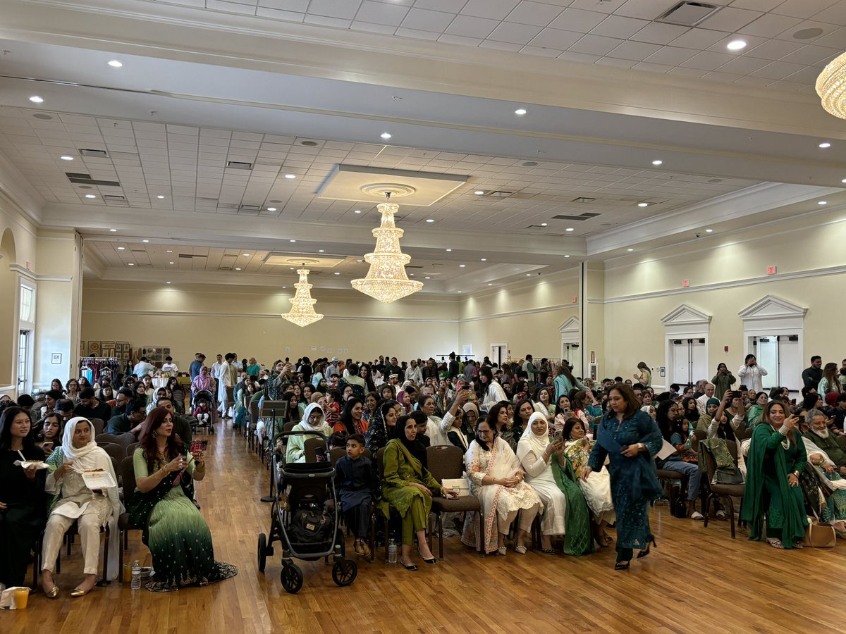 PAATampa's tweet photo. Over 500 in attendance for our 77th Independence Day celebration at The Regent yesterday! What a great success! Thanks to everyone for making this happen. We are grateful to our Board, volunteers, sponsors and participants! @Thedesibuzz #TampaBay #Tampa @KiranMK0822 https://t.co/AaY1zBigEd