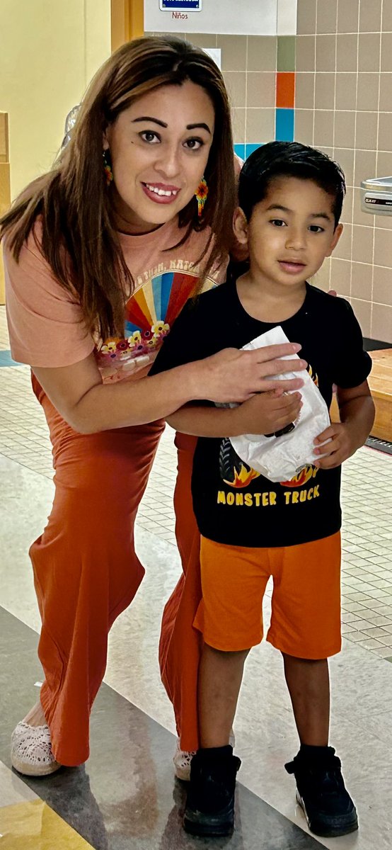 😔Empty Nester-  What will you do with your time now- everyone ask?
I asked GOD -You know I like to stay BUSY! I need action in my life! 
This was his response 👇
 🙏🏼🥰
Tia is so excited to see you grow!
All my babies have started their school year! 
<a href="/Ball_ECC/">Ball Early Childhood</a>  <a href="/RodriguezESISD/">Rodriguez Elementary</a>