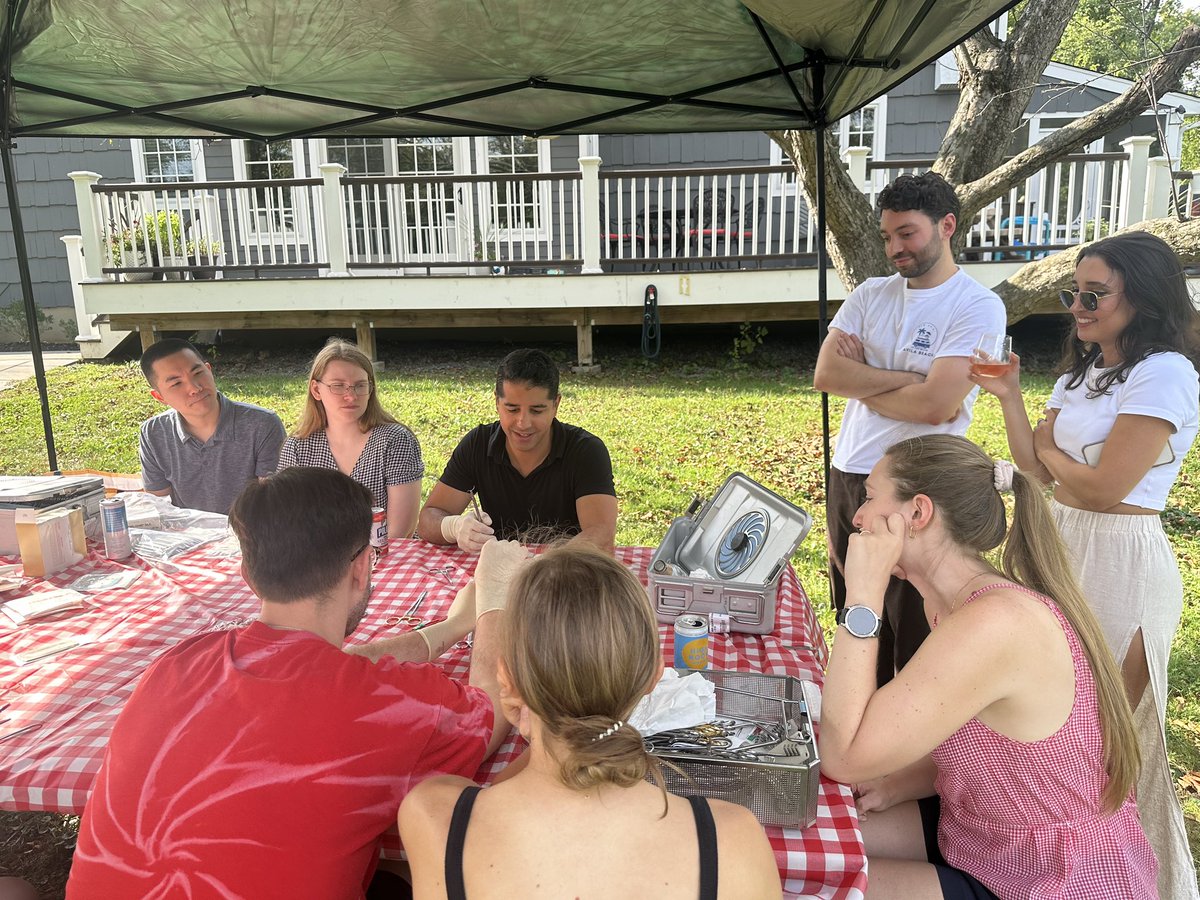 rwjurology's tweet image. Yesterday was our annual bowel party hosted by the incredible @saumyg and family! Thanks for showing us how to perfect our Parker Kerr’s for leak-free urinary diversions (and providing the bonfire for s’mores after!)