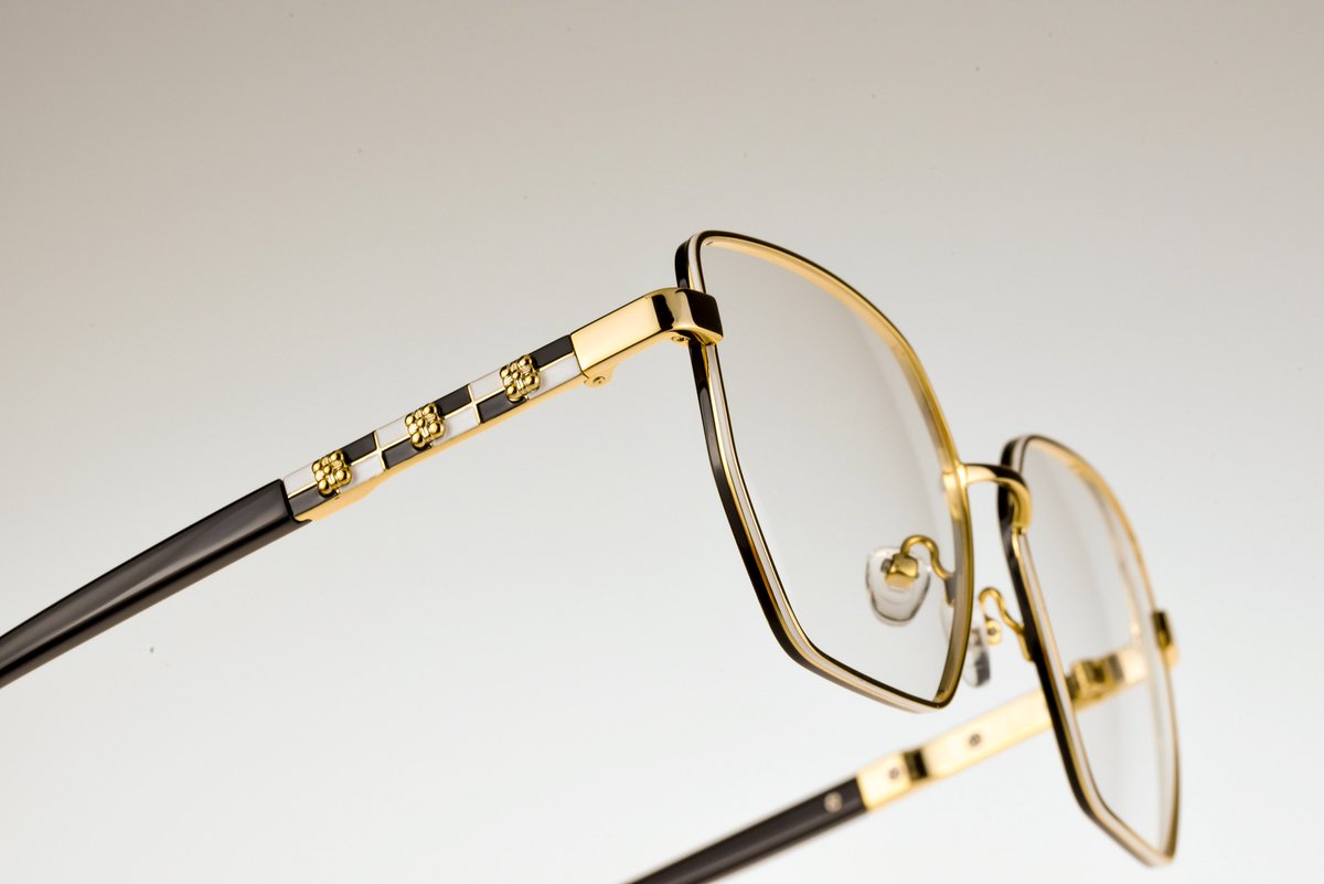 TopviewSales's tweet image. The latest original design is for the SILMO eyewear exhibition in France. New and old customers are welcome to visit.