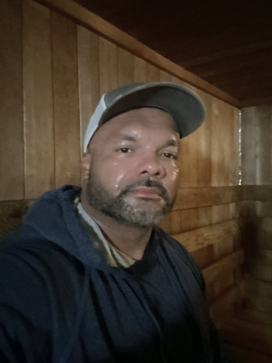 Sweating all the toxins! 💪🏽💪🏽