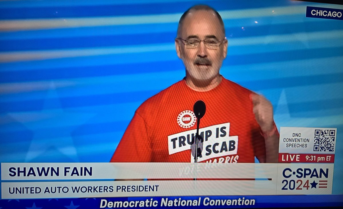"It's getting hot in here!" <a href="/UAW/">UAW</a> Sean Fain is on fire <a href="/DNC/">Democratic Party</a> for #HarrisWalz2024. Standing up for working people and collective bargaining. Standing against #CorporateGreed. "Stand up, speak up, show up!" #UnionProud