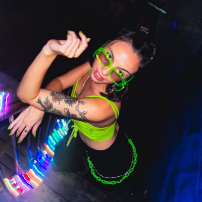 NataliaEliseWay's tweet photo. #NewProfilePic #Brat https://t.co/uDNCK4FPIH