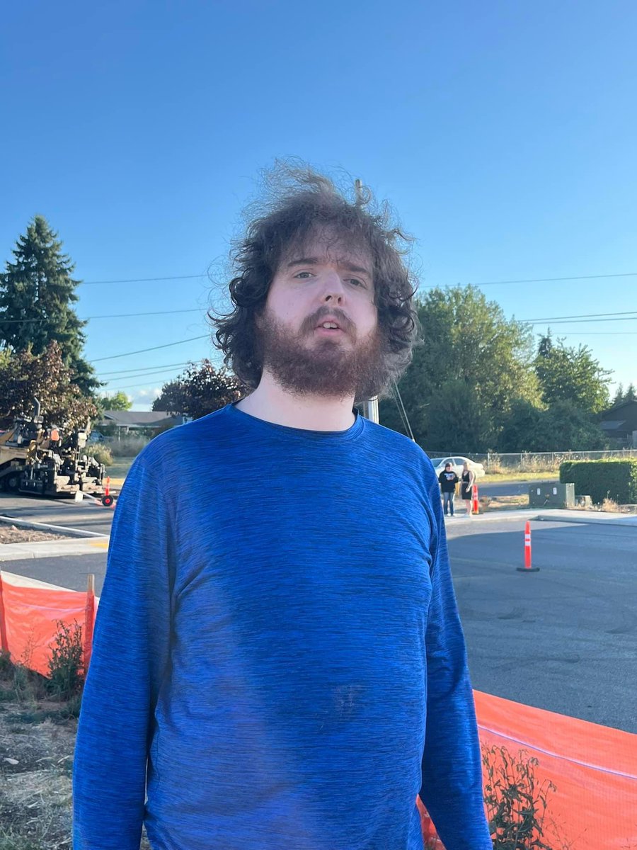 MonmouthPolice's tweet photo. Please call us if you recognize this individual or have any information regarding his identity. He was found near the Skate Park and appears to be developmentally disabled/non-verbal. We would like the public to know he is safe and in the care of medical professionals. 1/3 https://t.co/OS92RsqzCq