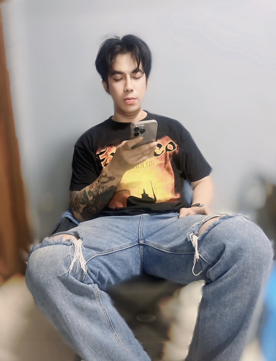 พอจะไปเป็นแฟนใครได้บ้างครับ..โคตรโสด