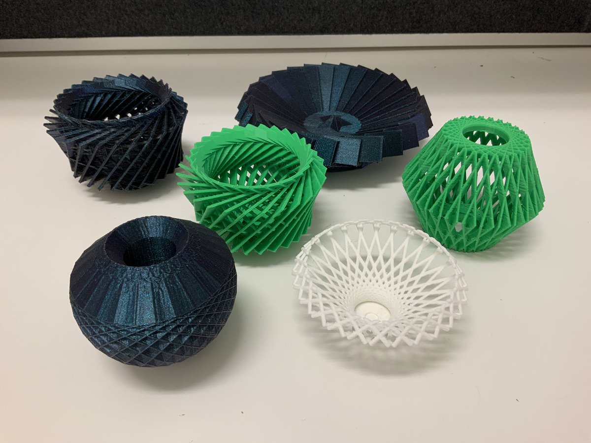 ParttimePleb's tweet image. Blown away by the amazing work of Year 5 and 6 students at @PeakhurstPS Using #codeblocks in @tinkercad to create their own basket designs, printed on our @ff3dprinters Lots of learning, many mistakes and a whole heap of fun! @NSWEducation