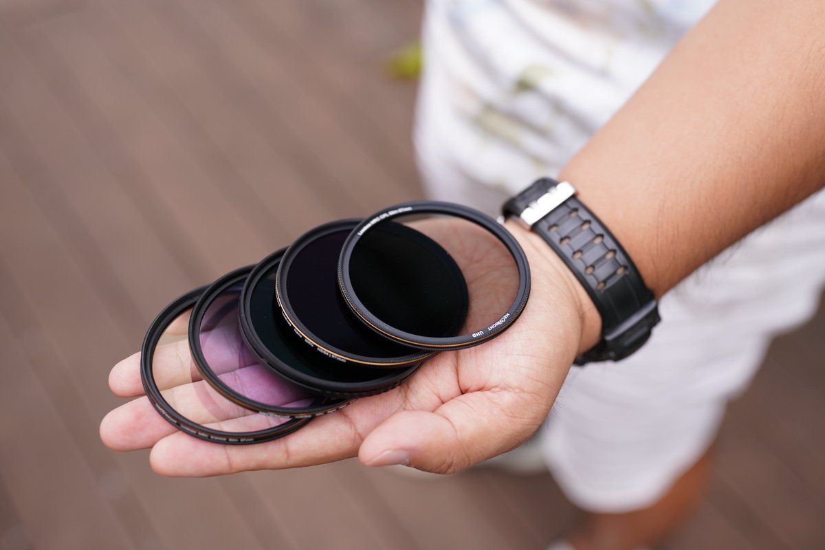 MecoRight's tweet image. For Landscape Photography, This Set of Landscape Filters Is Enough.
Landscape photography requires mastering certain skills and tools, among which filters are the most important.
#cplpolarizingfilter #neutraldensityfilter #neutraldensityfilters #GNDfilter #PhotographyAccessories