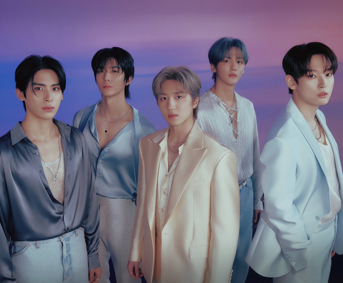 Jellybinseong's tweet photo. SF9 14TH MINI ALBUM “FANTASY” GIVEAWAY GA PH 
—Open to all Fandom

3 WINNERS OF 100 PHP GCASH

Mechanics on pic:
✔Multiple entries are accepted
✔YT LINKS:
1TheK: https://t.co/Pd42NQPnfN
FNC: https://t.co/tQEh5ig0Se
✔ Hashtags #SF9 #에스에프나인 #FANTASY #Dont_Worry_Be_Happy https://t.co/CVTGpEP5YY