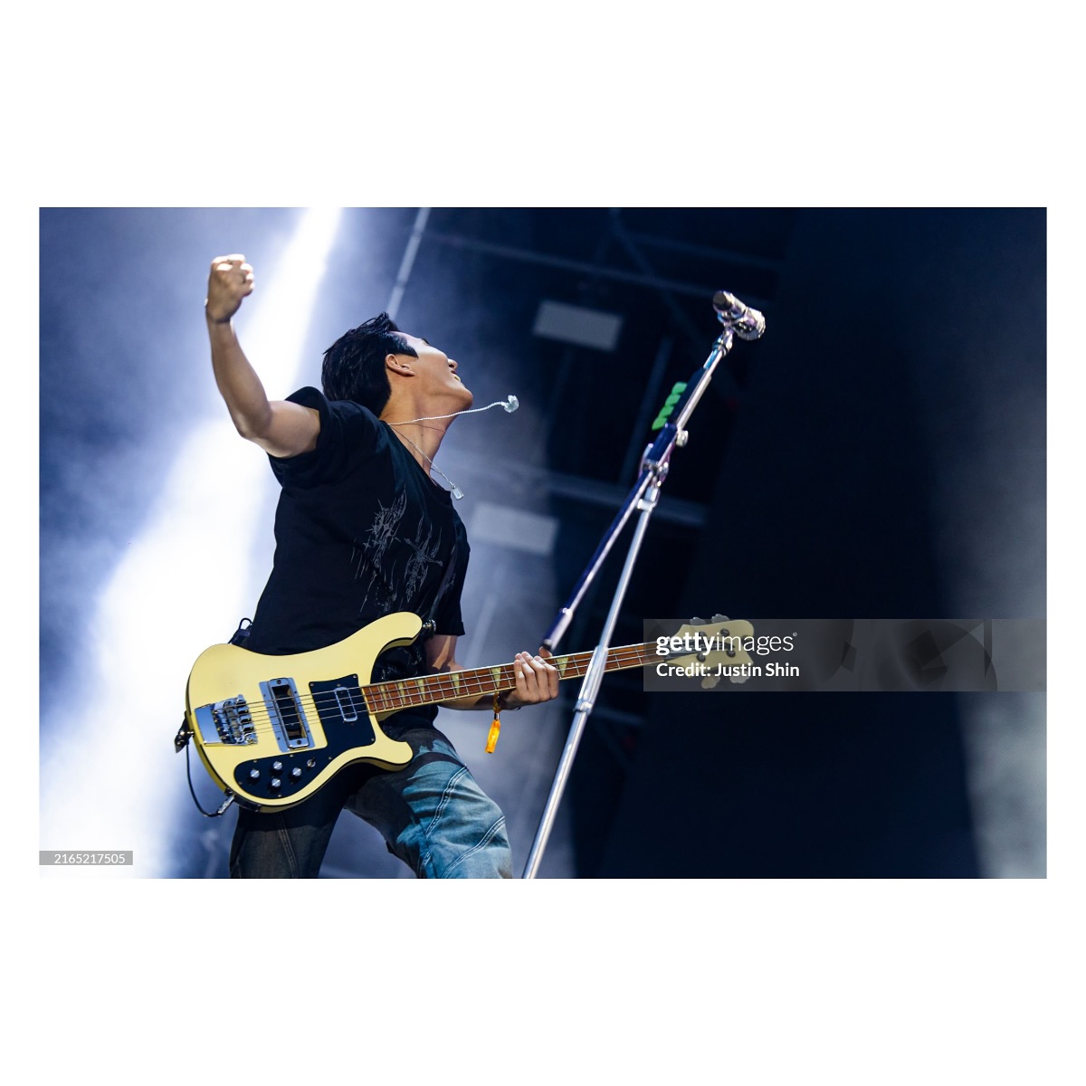 bassistadmirer's tweet photo. 240804 #DAY6 #λ°μ΄μμ€
DAY6 at 2024 Incheon Pentaport Rock Festival
Photos by Getty Images Photojournalist
πhttps://t.co/ar1VlL66ZC
#Sungjin #μ±μ§ #YoungK #μμΌμ΄
#IPRF2024 #IncheonPentaportRockFestival #μΈμ²ννν¬νΈλ½νμ€ν°λ² #ννν¬νΈλ½νμ€ν°λ² https://t.co/EzGyoQz9bx