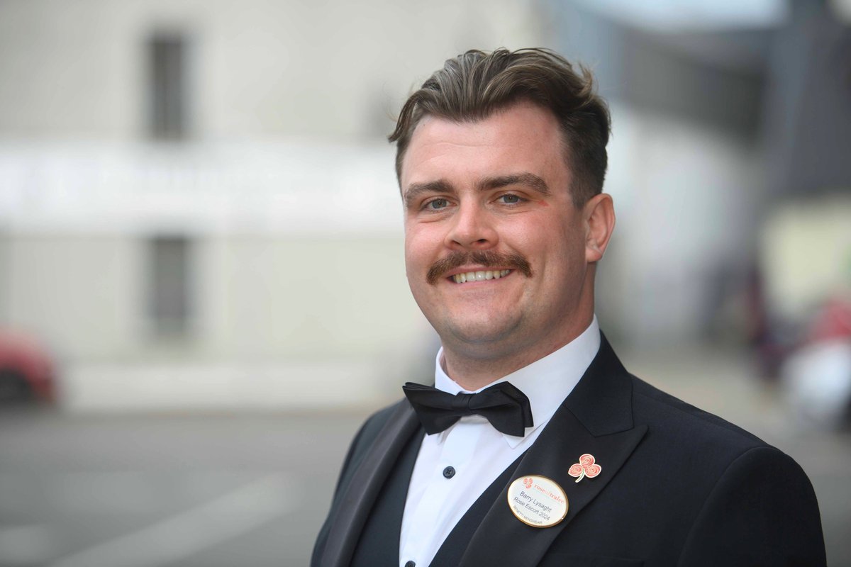 RoseofTralee_'s tweet photo. Well done to our Benetti Menswear Escort of the Year! Dubliner Barry Lysaght has topped the poll of the 32  Roses and Rose Escorts. The criminal defence barrister plays guitar and saxophone with Dominda, and does stand-up comedy in clubs all over Ireland. #roseoftralee https://t.co/wXrSujhq3d