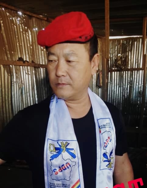 Katumbi_'s tweet photo. Même les #Chinois ont réalisé que pour voler librement en #RDC 🇨🇩, que ton dossier soit ignoré, tout comme celui de forage avec #Nicolas_Kazadi. Il est nécessaire d'être #TSHIMANGA_YANG &amp; Membre d'#UDPS.
#Augustin_Kabuya vous a assuré que la population vous observe attentivement. https://t.co/gtTUUuVwz9