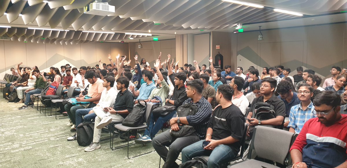 HackQuest_'s tweet photo. Shoutout to everyone who joined the pre-hackathon meetup! If you shared about it and tagged us on X earlier, you might have noticed we included you in this thread 👀

Drop a comment below for a chance to win some cool swags! We'll be picking 5 lucky winners 😎

Big thanks to the @hackarcode team for organizing, and best of luck to everyone in the hackathon 💛