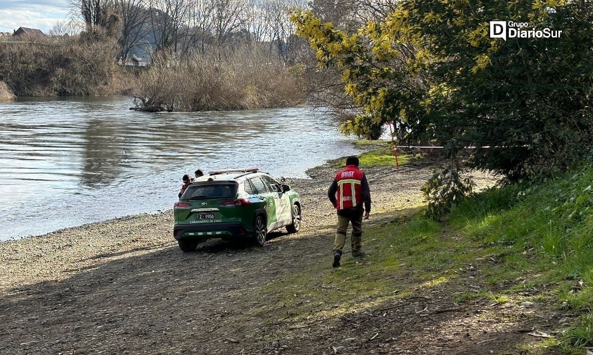 diariodeosorno's tweet photo. Rescatan cuerpo de persona encontrada en río Damas #Osorno https://t.co/m8xS8EF2BB https://t.co/i3BZJ96zZh