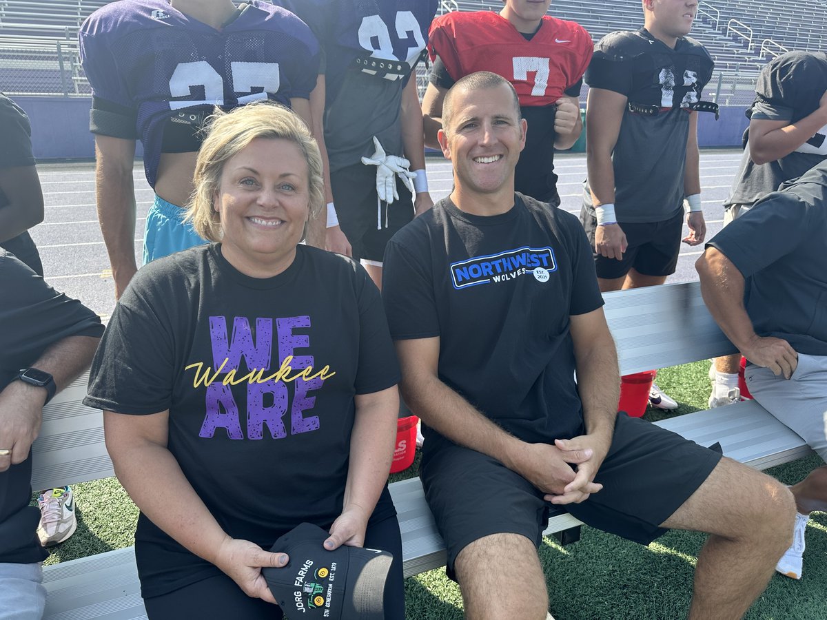 WaukeeCSD's tweet photo. Our high school principals cooled off for a good cause today! Principal Roland and Principal Ross joined other CIML conference principals in the ALS Association's Bucket Your Principal challenge. You can donate on the ALS website: https://t.co/cnVJaVNxmH https://t.co/Dk6JCfnkEz