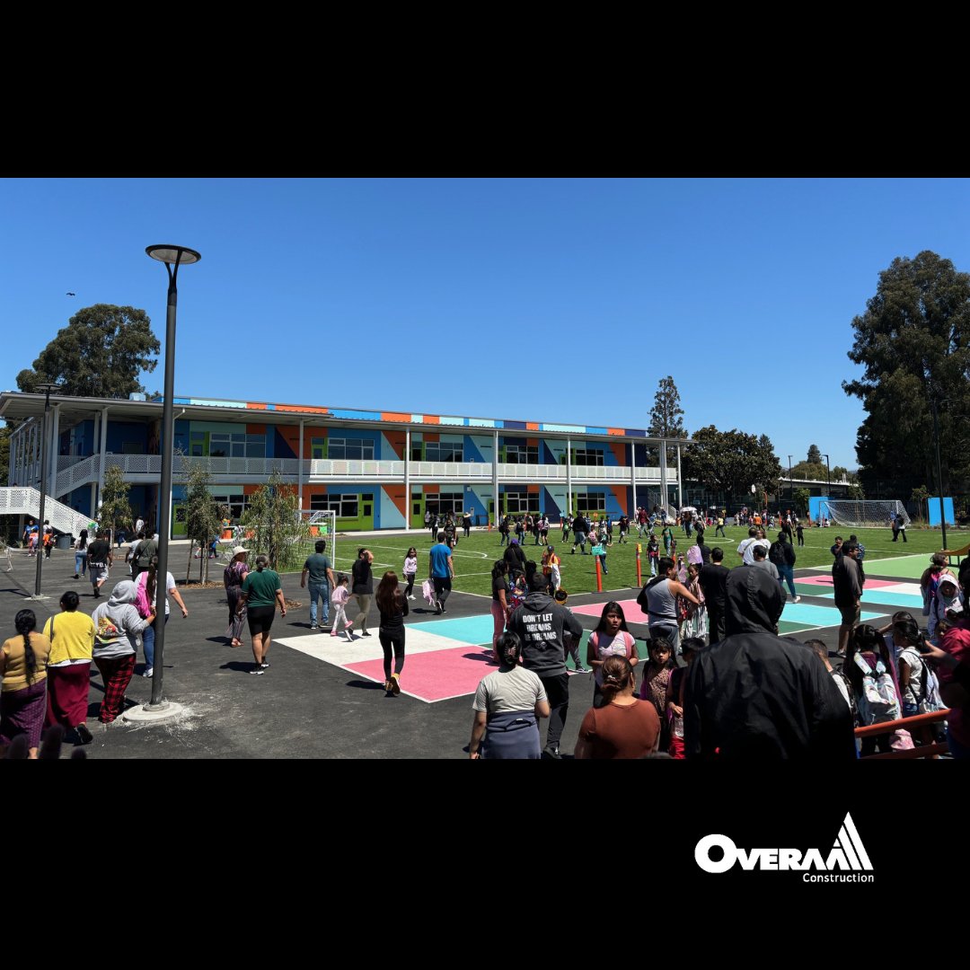 OveraaConstruct's tweet image. Congrats to @EFCPS on the grand opening of the revitalized Achieve Academy in @Oakland! This Overaa / @nollandtam design-build project with Pacific Charter School Development features an all-new 2-story classroom building, Building A modernization, plus new playground space.