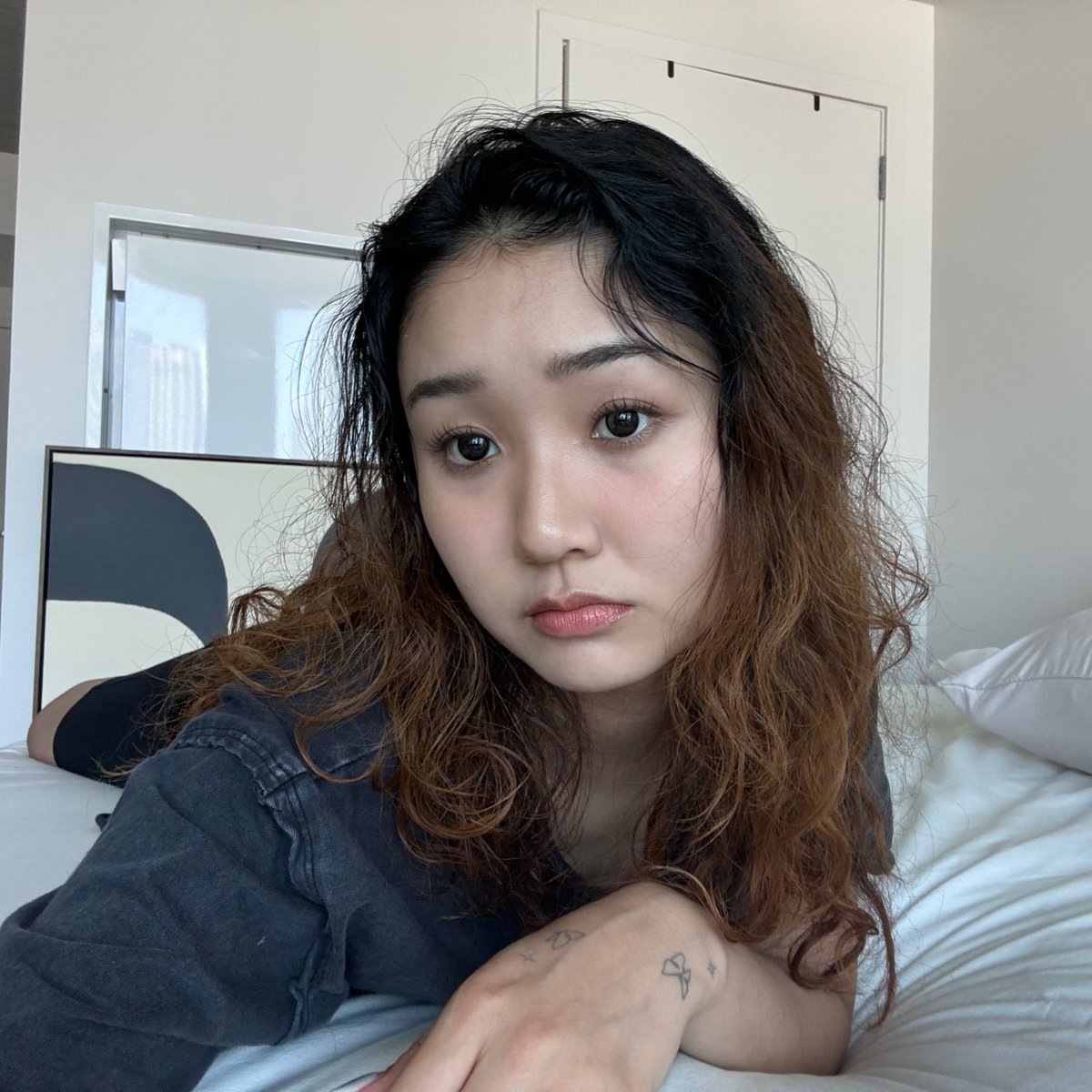 denisekimsays's tweet photo. Yall I think I finally figured out how to take selfies https://t.co/Y7xCzKKnqF